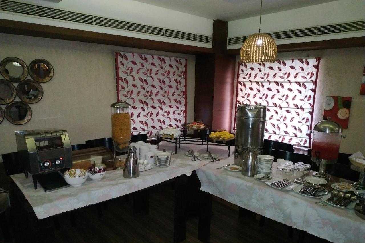 Kga Elite Continental Hotel Tiruvalla Luaran gambar